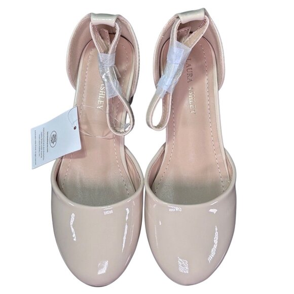 Laura Ashley Other - Laura Ashley Girls Beige Patent Dress Shoes Size 1 With Box